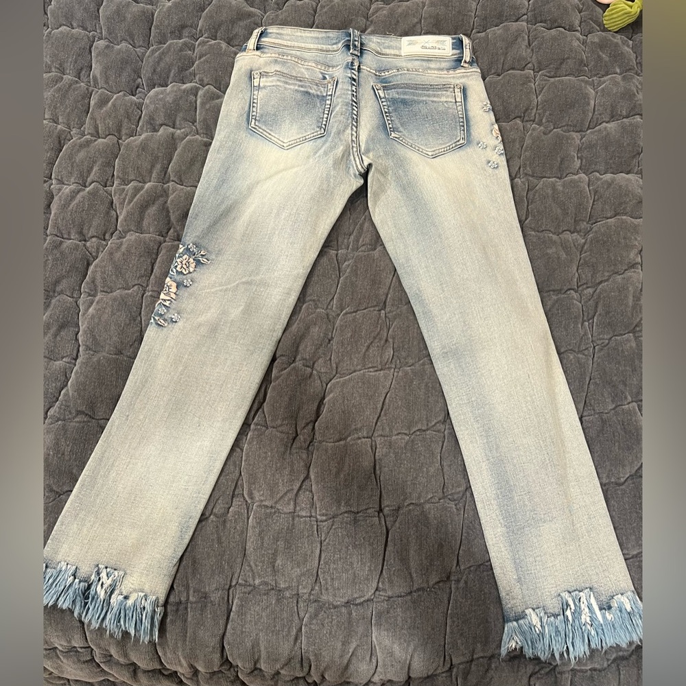 Grace in LA Skinny size 27